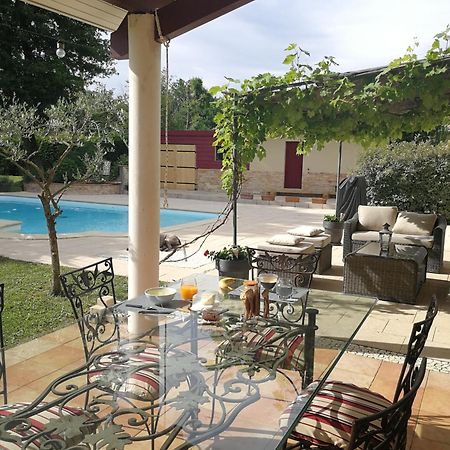 Bed and Breakfast Au Doux Repos Lucbardez-et-Bargues Exterior foto
