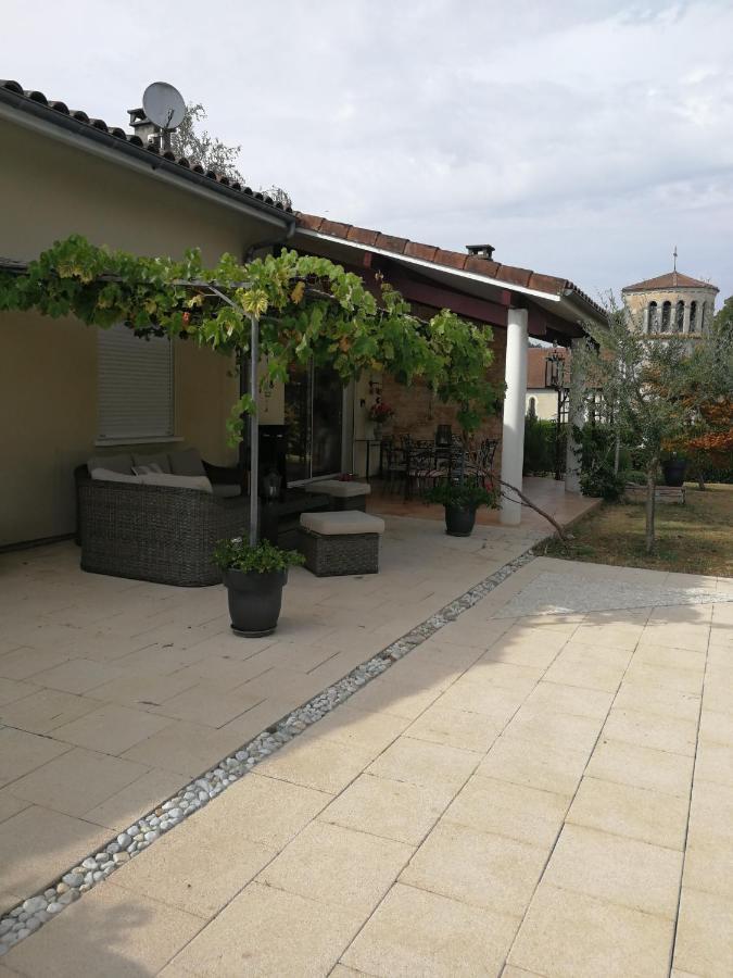 Bed and Breakfast Au Doux Repos Lucbardez-et-Bargues Exterior foto